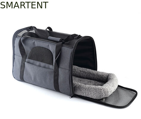 Outdoor Portable Dual Color Polyester Unisex Cute Pet Bag Supplies Comfortable Durable Practical Accessories Suitable for Pets supplier